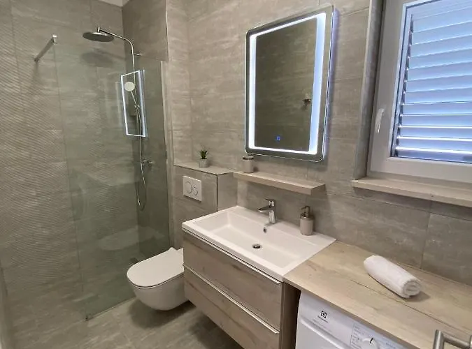 Tragurium * טרוגיר